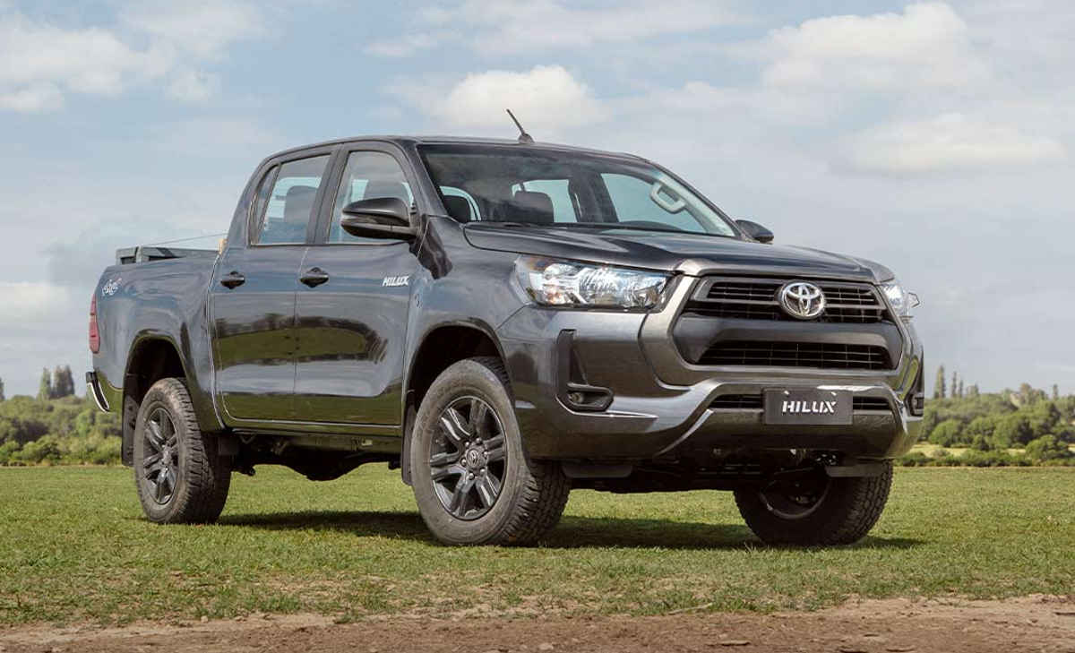 Toyota Hilux Cabina Doble SR