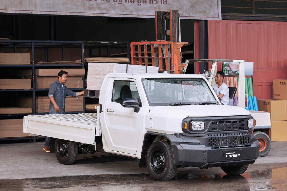 Toyota Hilux Champ delantera