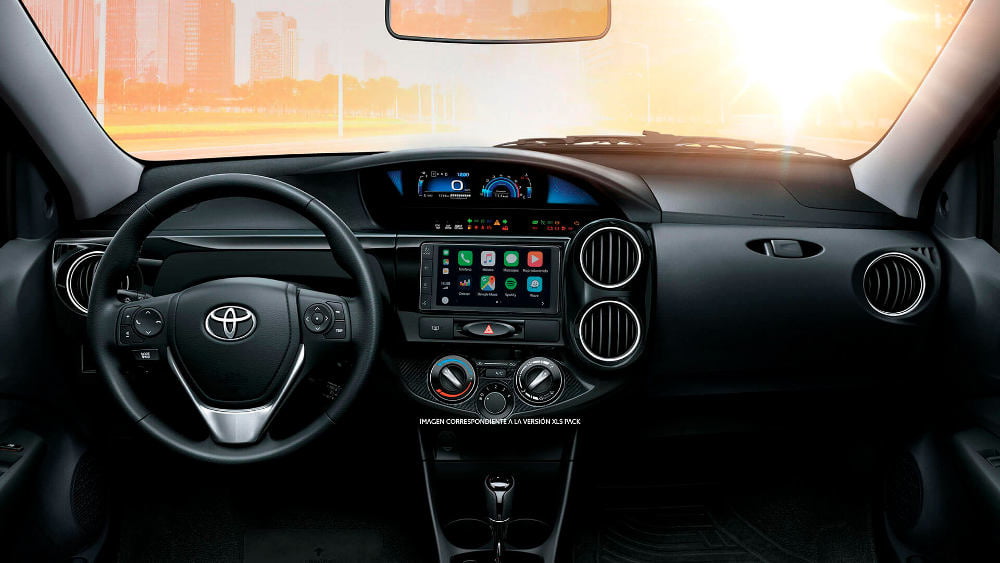 Toyoya Etios interior