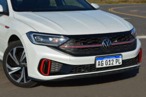 prueba vw vento gli frontal