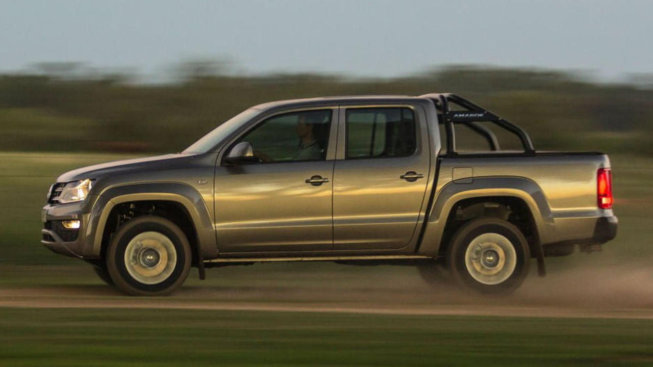 vw amarok v6 comfortline lateral