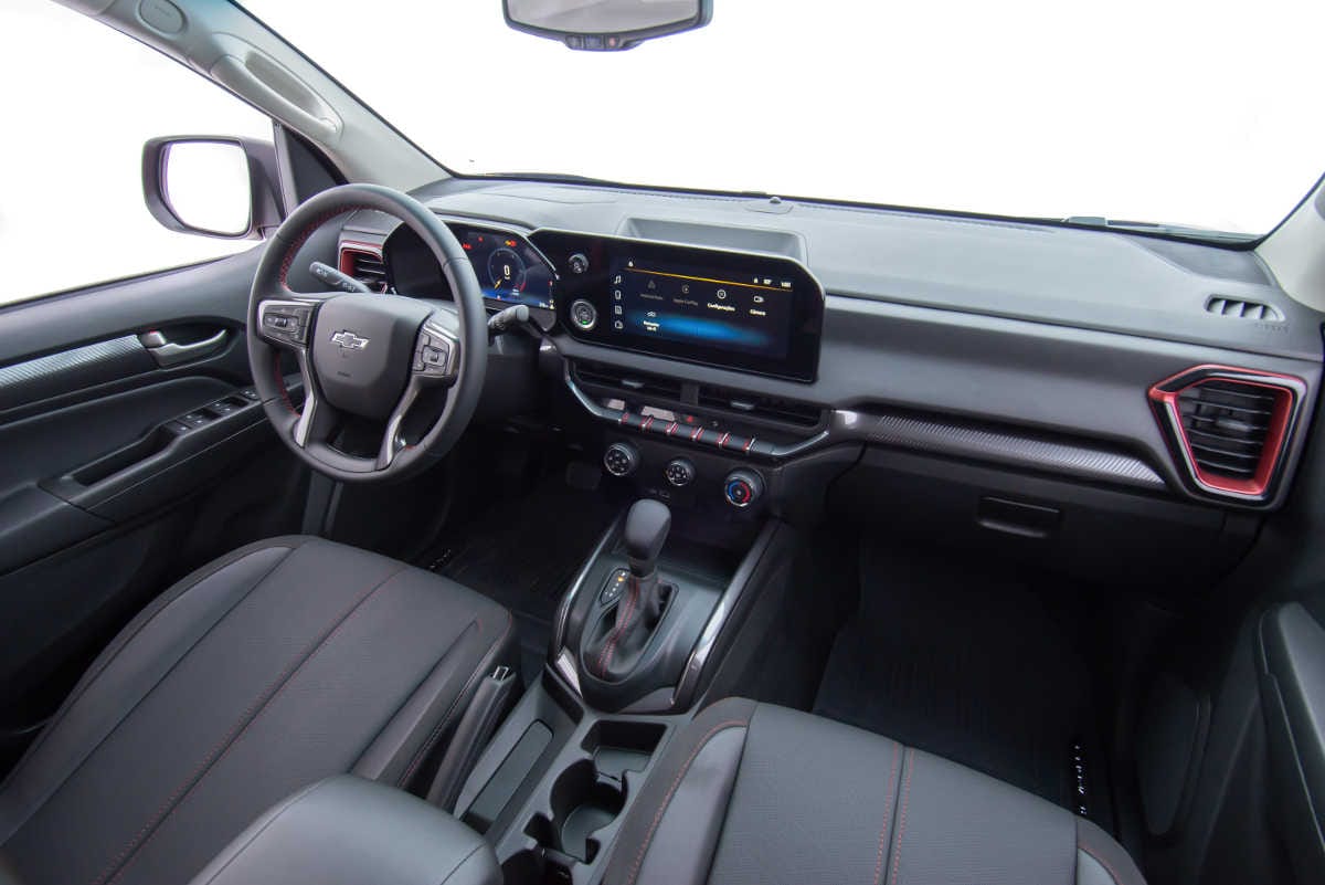 Chevrolet S10 Z71 2026 interior en Argentina